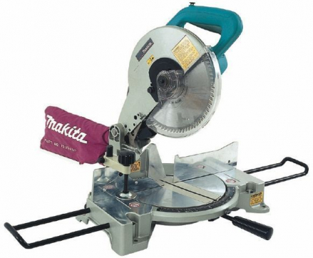 Торцовочная пила Makita LS1040 в прокат в Екатеринбурге. У нас лучшая цена за сутки! Возможность взять в аренду с выгодной скидкой до 40% при экспресс доставке 24/7. И помните, ночью стоимость еще дешевле на 30%! #арендапрокат #виброплита #выгодно